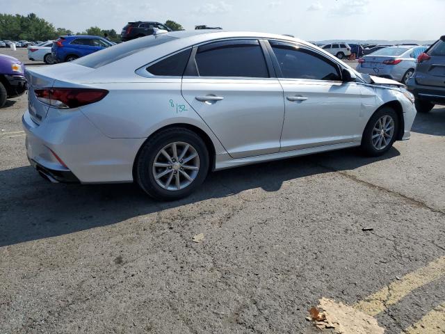 VIN 5NPE24AF4JH714924 2018 Hyundai Sonata, SE no.3