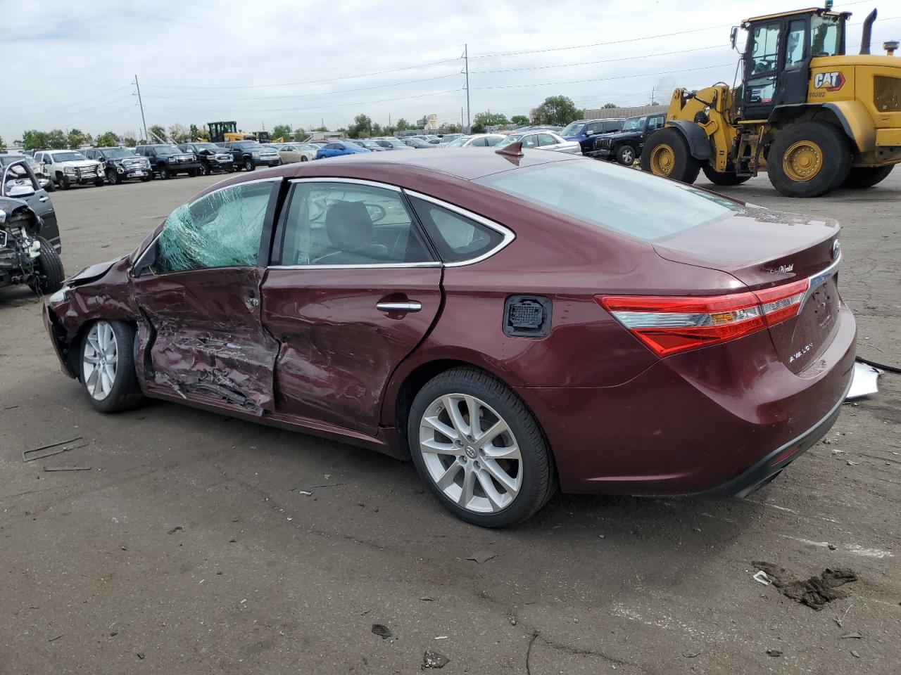 Lot #2897366038 2015 TOYOTA AVALON XLE