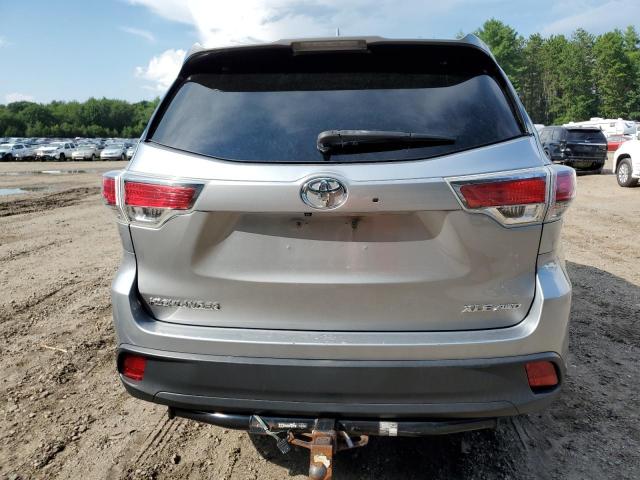 VIN 5TDJKRFH0FS092829 2015 Toyota Highlander, Xle no.6