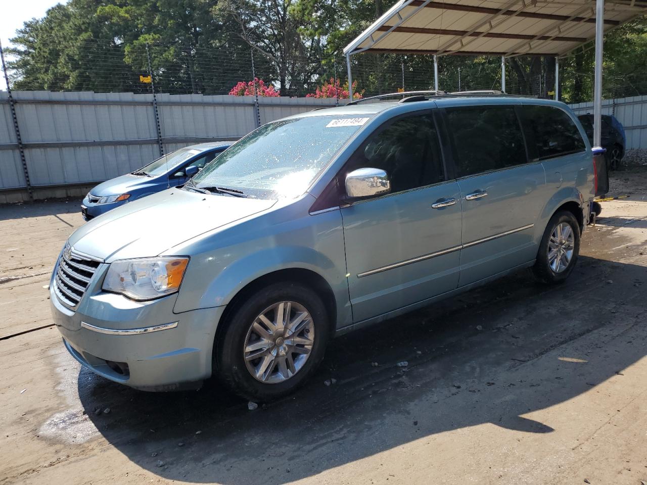 Chrysler Town and Country 2010 RT