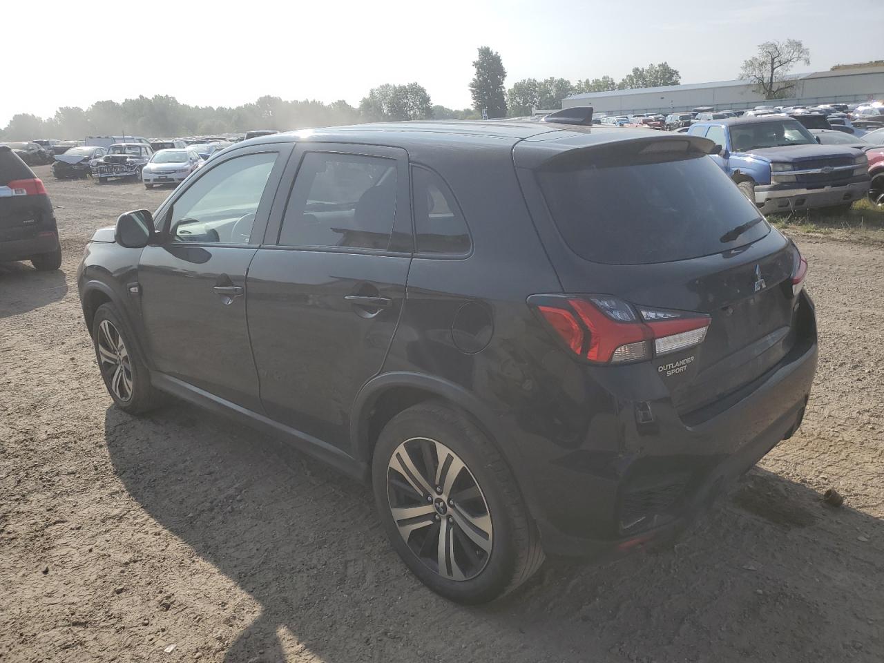 Lot #2955356541 2020 MITSUBISHI OUTLANDER