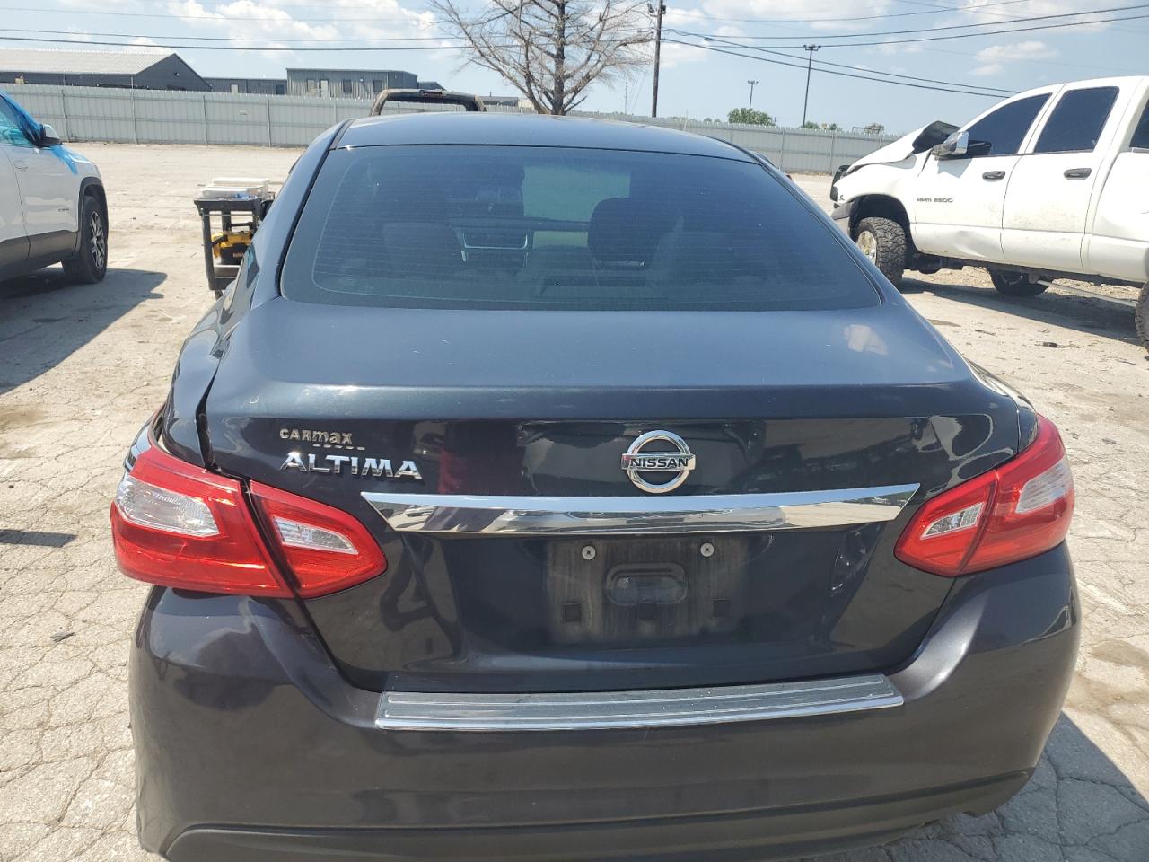 Lot #2826399109 2017 NISSAN ALTIMA 2.5