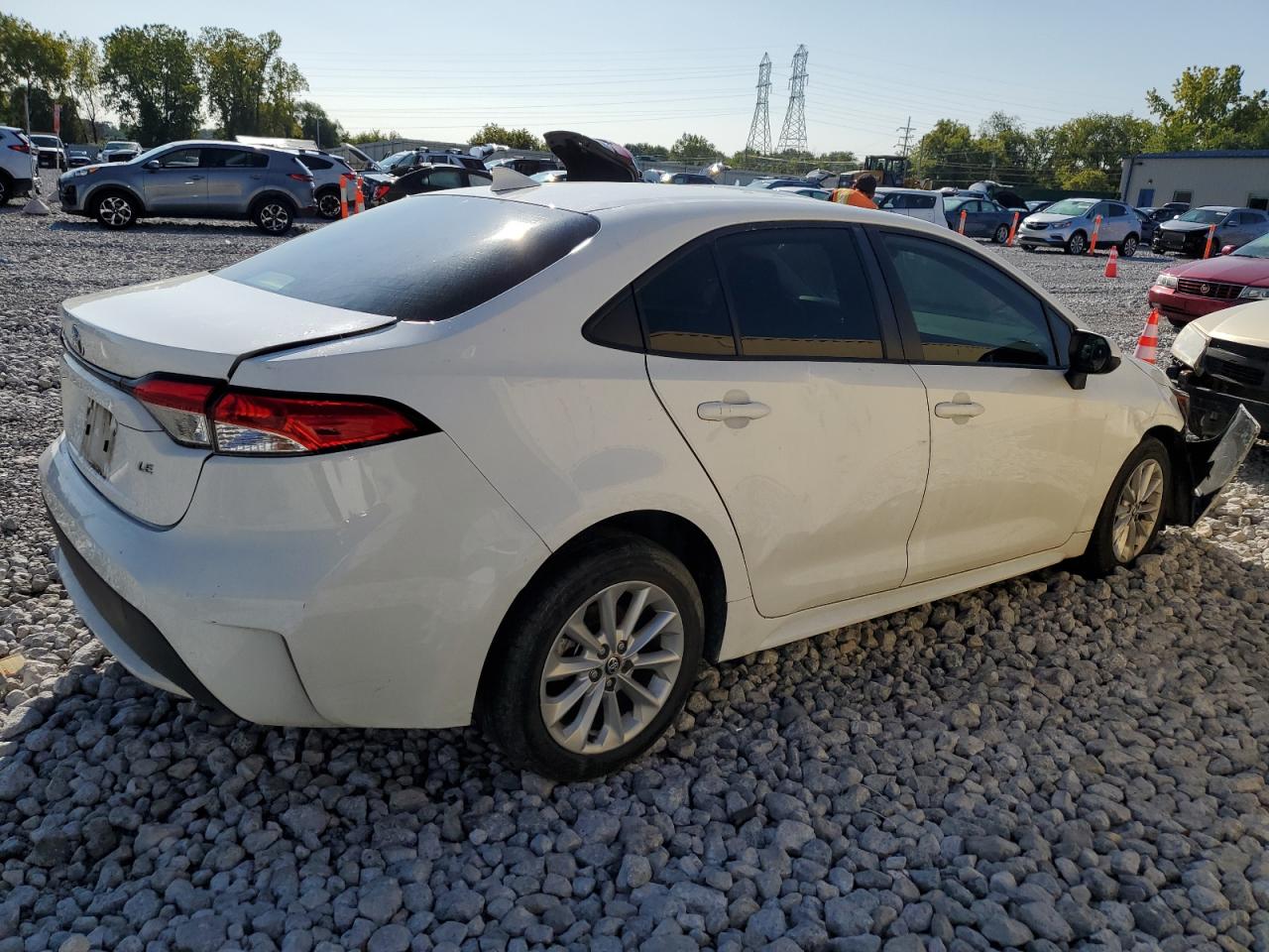 Lot #2960434119 2021 TOYOTA COROLLA LE