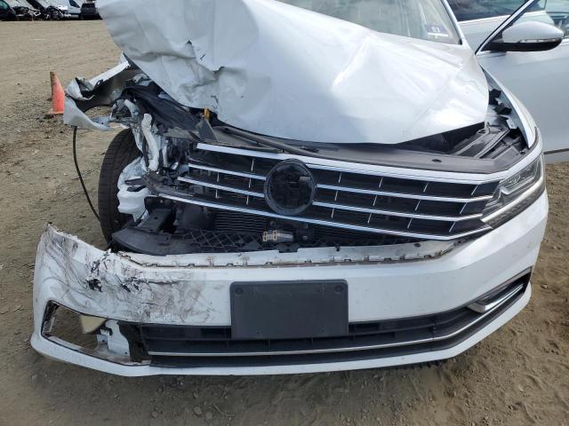 2017 VOLKSWAGEN PASSAT SE - 1VWGT7A39HC049096