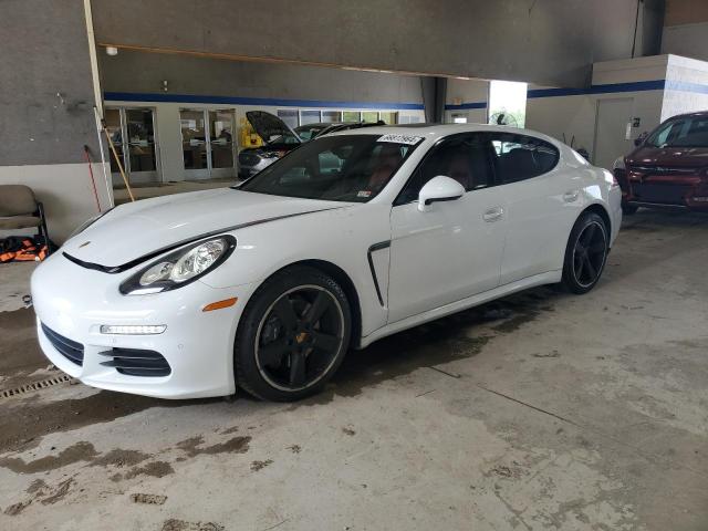 2016 PORSCHE PANAMERA 2 - WP0AA2A70GL001232