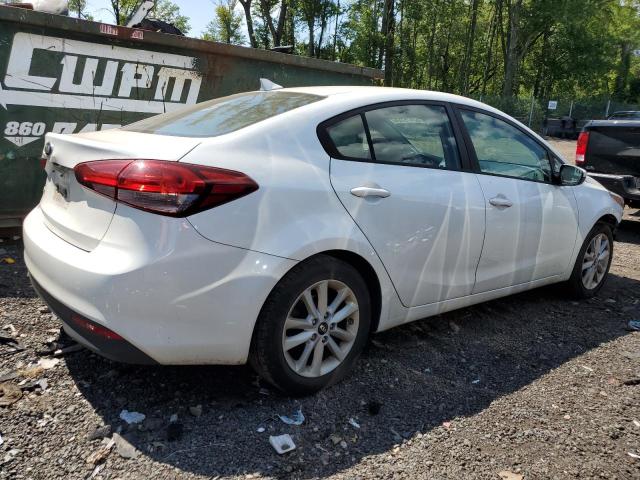 VIN 3KPFL4A71HE120123 2017 KIA Forte, LX no.3