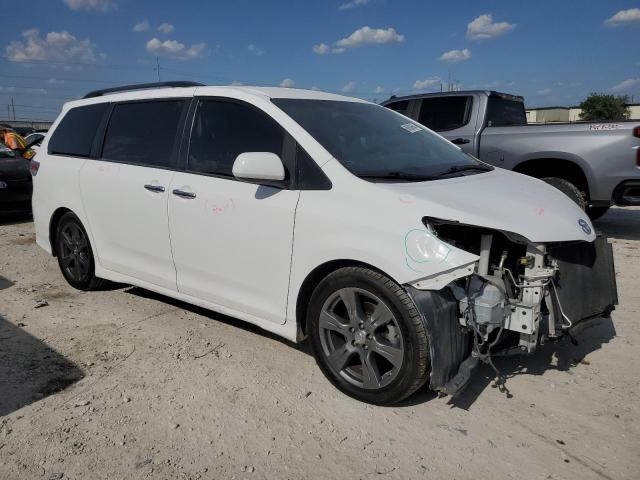 2017 TOYOTA SIENNA SE 5TDXZ3DCXHS863004
