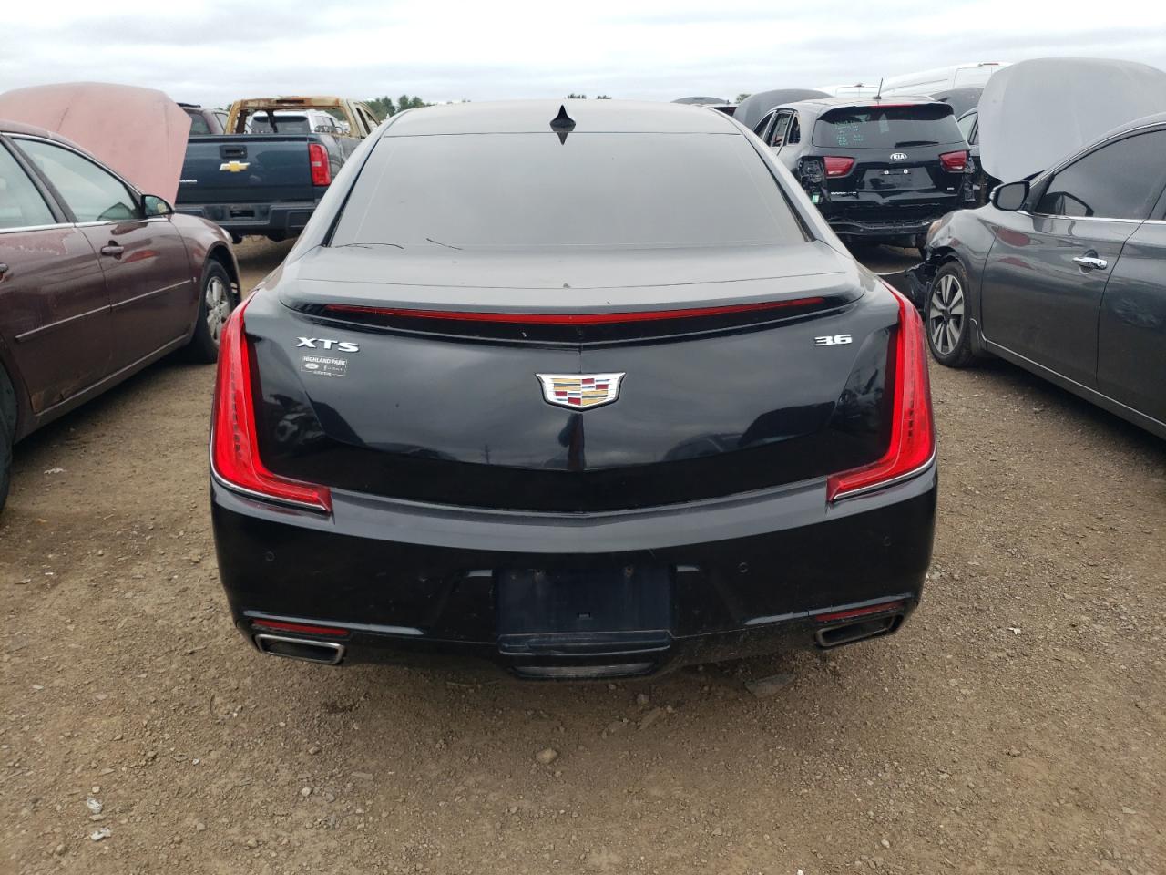 Lot #2940701296 2019 CADILLAC XTS LUXURY