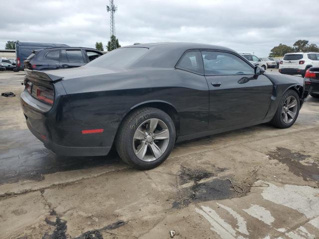 VIN 2C3CDZAG2FH774485 2015 Dodge Challenger, Sxt no.3