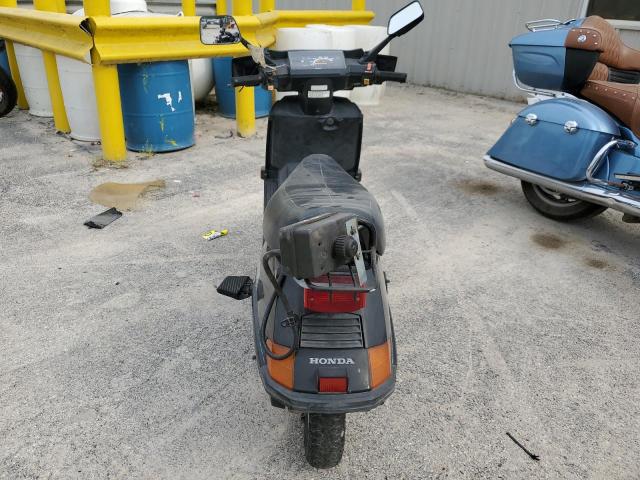 2000 HONDA ELITE 3H1HF0301YD500136
