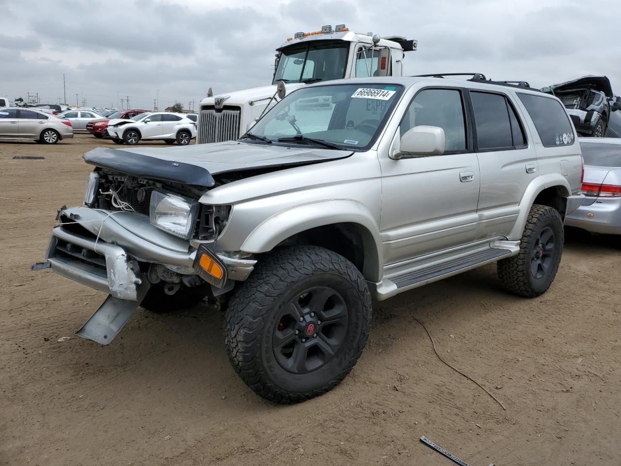 2000 Toyota 4RUNNER, LIMITED