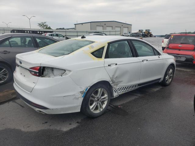 VIN 3FA6P0H76JR221472 2018 Ford Fusion, SE no.3