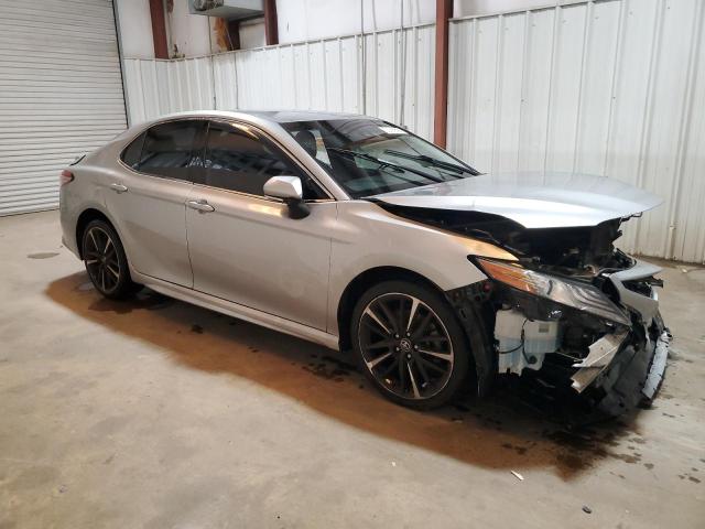 VIN 4T1B61HK1JU007743 2018 Toyota Camry, Xse no.4