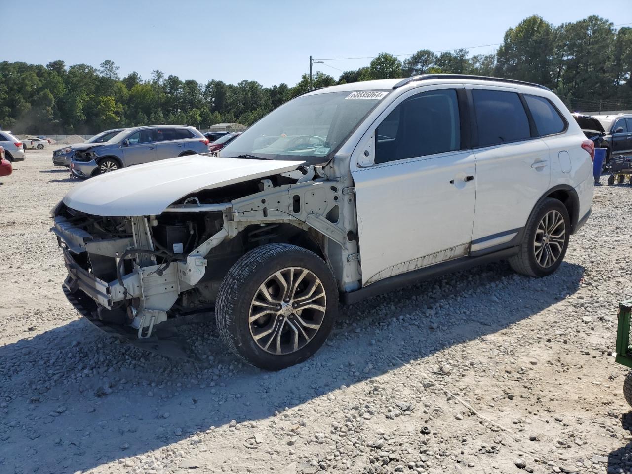  Salvage Mitsubishi Outlander