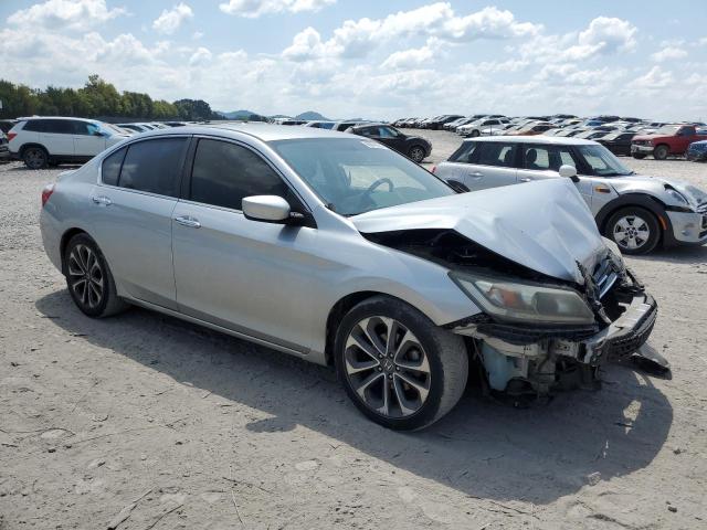 VIN 1HGCR2F55FA152524 2015 Honda Accord, Sport no.4