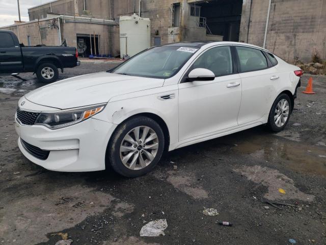 VIN 5XXGU4L3XGG065043 2016 KIA Optima, EX no.1