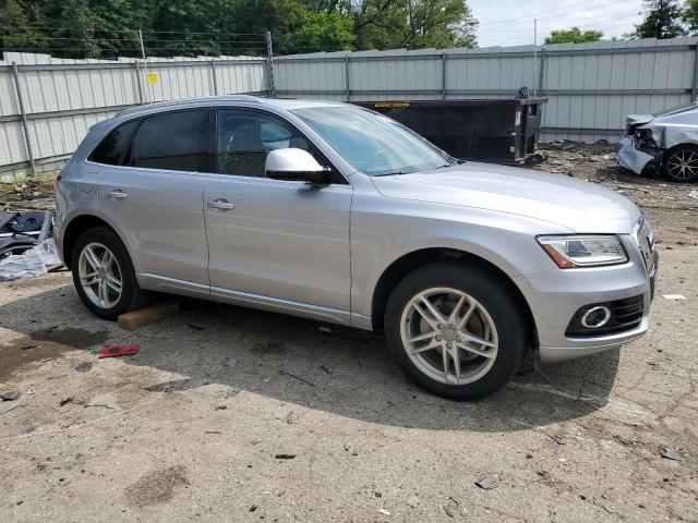 VIN WA1L2AFP5HA025672 2017 Audi Q5, Premium Plus no.4