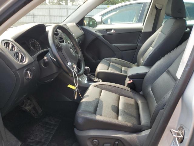 2017 VOLKSWAGEN TIGUAN WOL - WVGRV7AX4HW504200