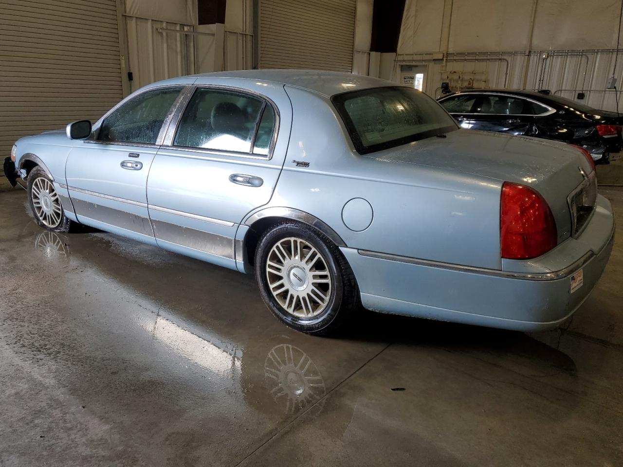 Lot #2928616712 2008 LINCOLN TOWN CAR S