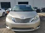 TOYOTA SIENNA LE photo