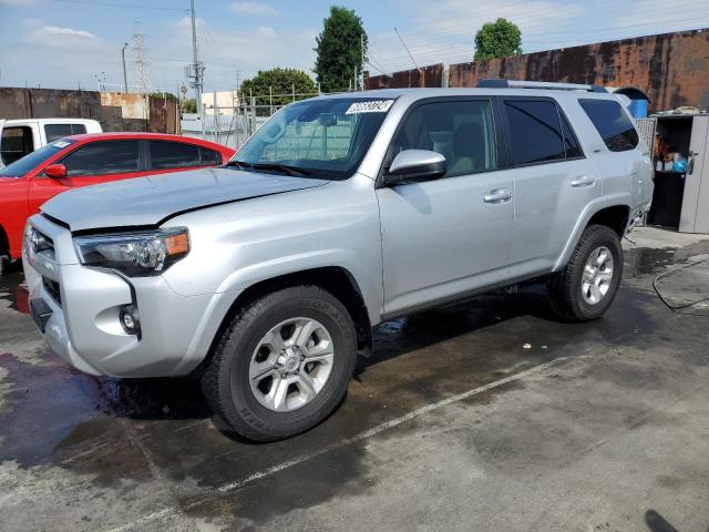 2024 TOYOTA 4RUNNER SR5 2024