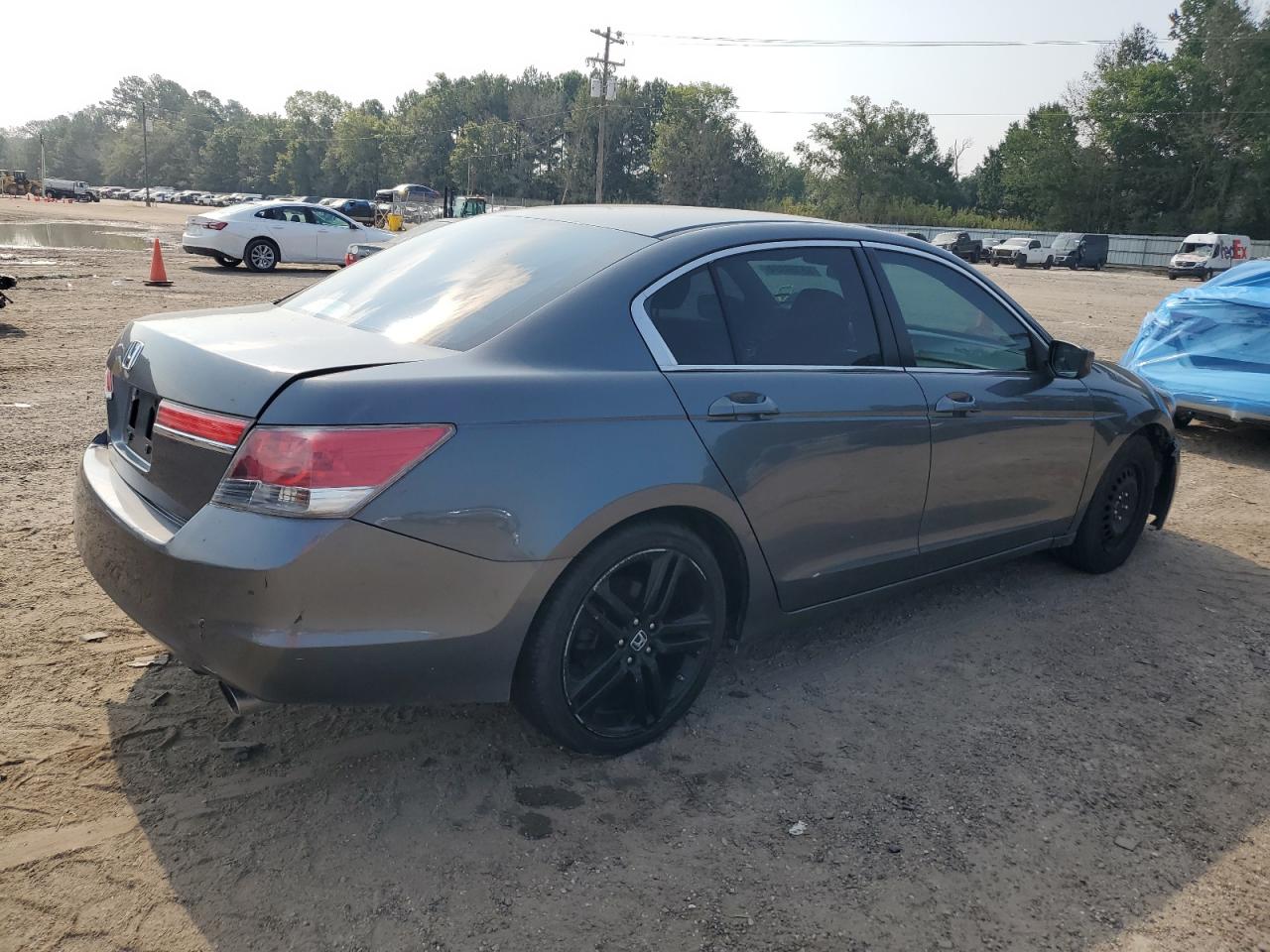 Lot #2766052423 2012 HONDA ACCORD LX