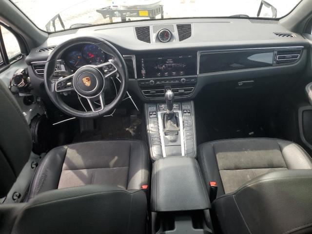 VIN WP1AA2A54KLB01761 2019 Porsche Macan no.8