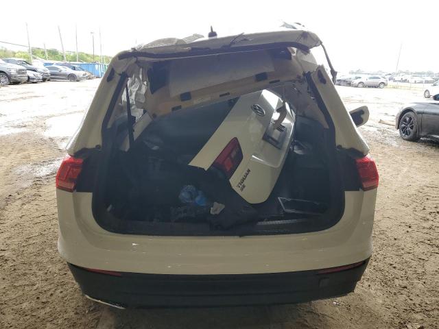2018 VOLKSWAGEN TIGUAN SE - 3VV3B7AX6JM007224