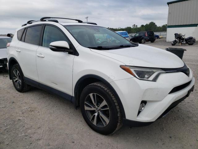 VIN 2T3RFREV7HW677231 2017 Toyota RAV4, Xle no.4