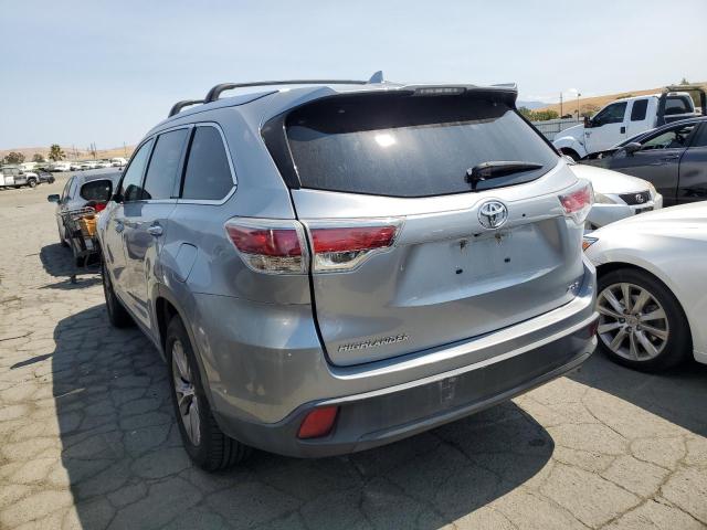 VIN 5TDKKRFH7FS056673 2015 Toyota Highlander, Xle no.2