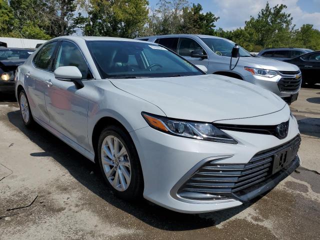 VIN 4T1R11AKXPU141313 2023 Toyota Camry, LE no.4