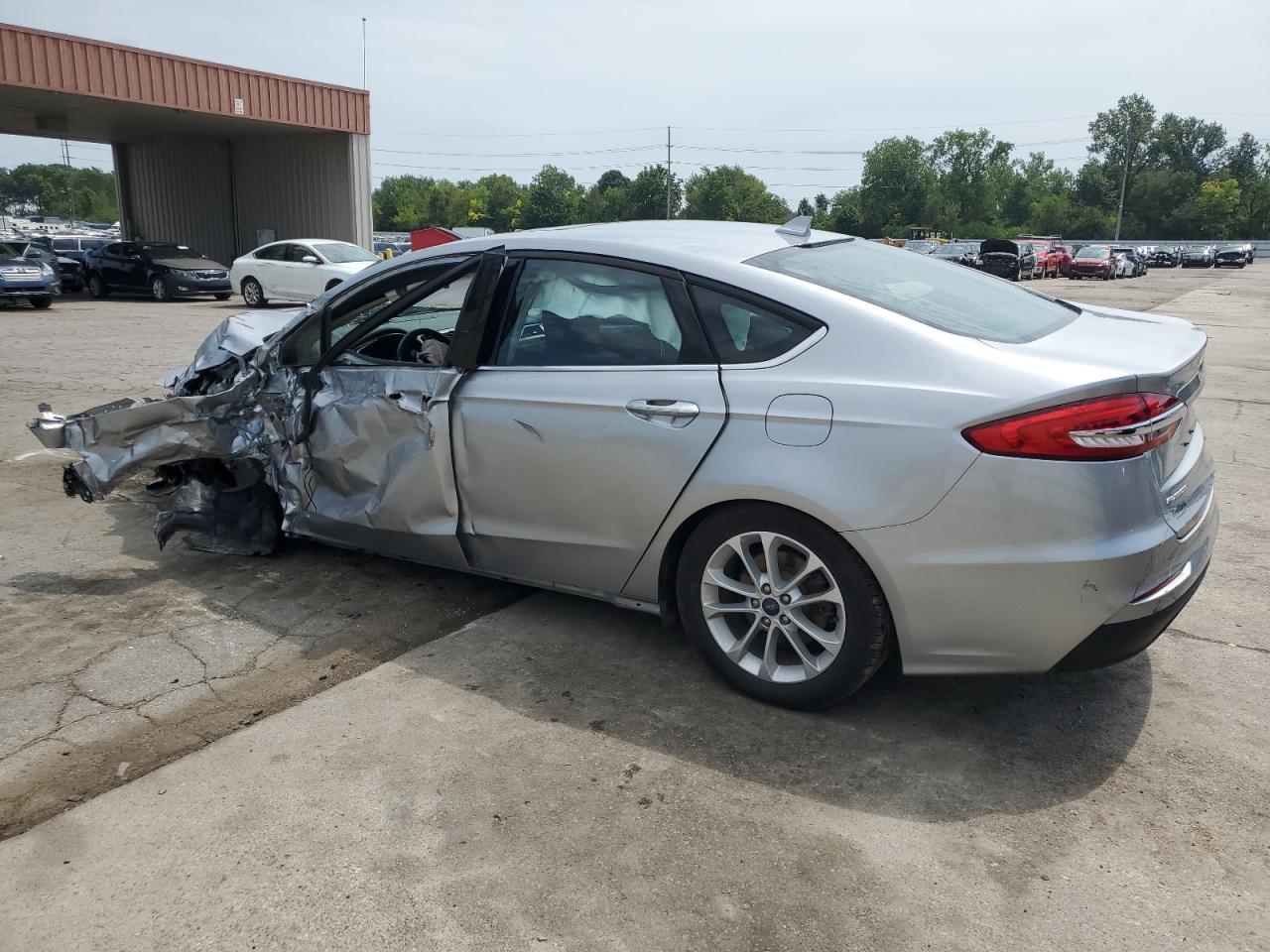 Lot #2809115596 2020 FORD FUSION SE