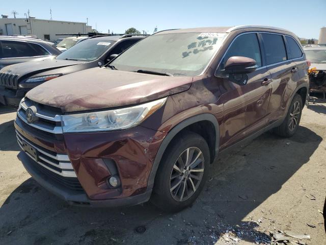 VIN 5TDKZRFH1KS309086 2019 Toyota Highlander, SE no.1