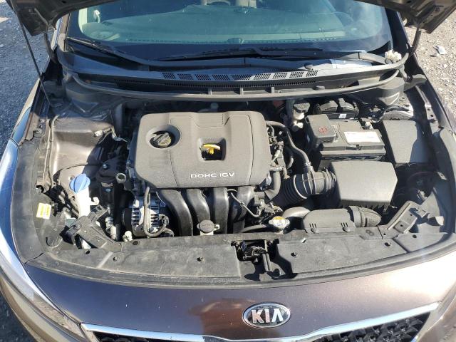 VIN 3KPFK4A76HE046197 2017 KIA Forte, LX no.11