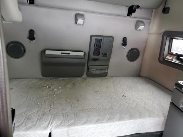 2019 VOLVO VN VNL 4V4NC9EH0KN204002