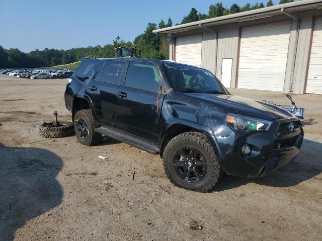 2015 TOYOTA 4RUNNER SR - JTEBU5JR9F5249511