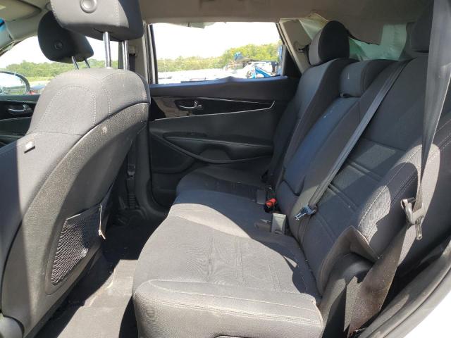 2019 KIA SORENTO LX - 5XYPG4A5XKG491329