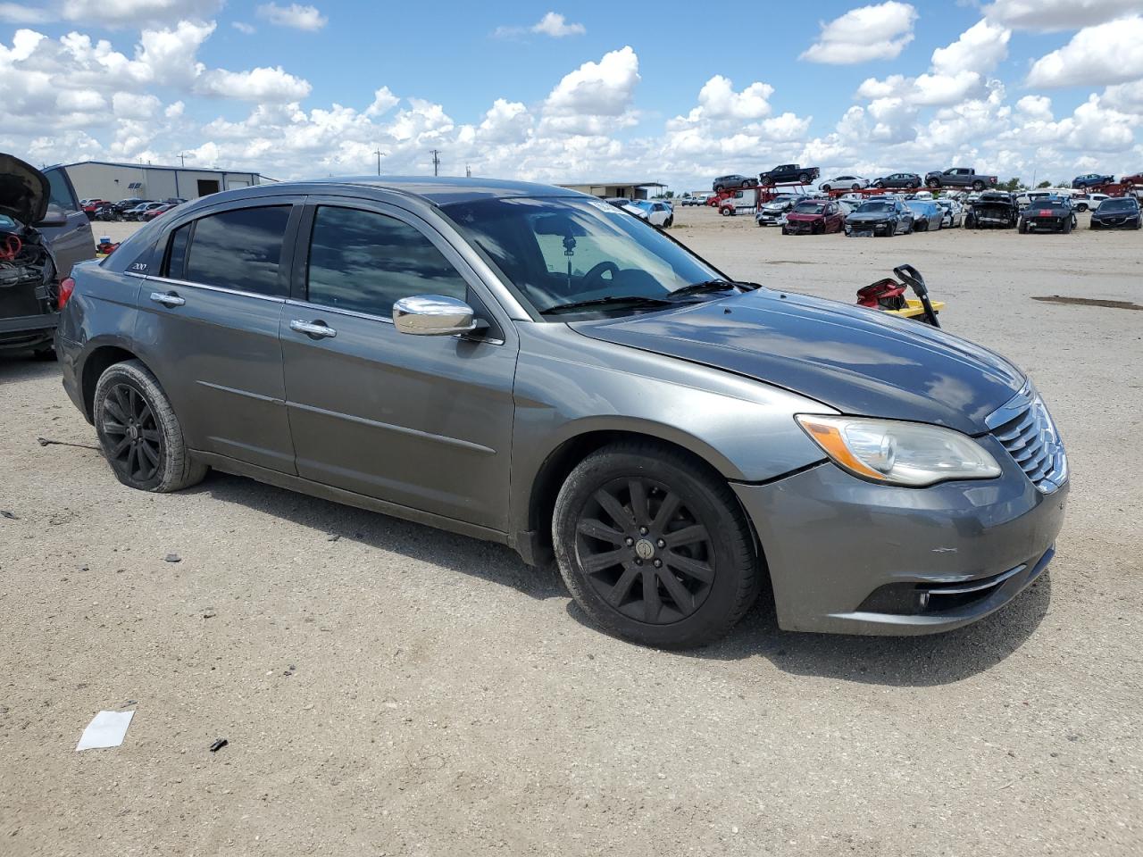 Lot #2791944765 2013 CHRYSLER 200 LIMITE