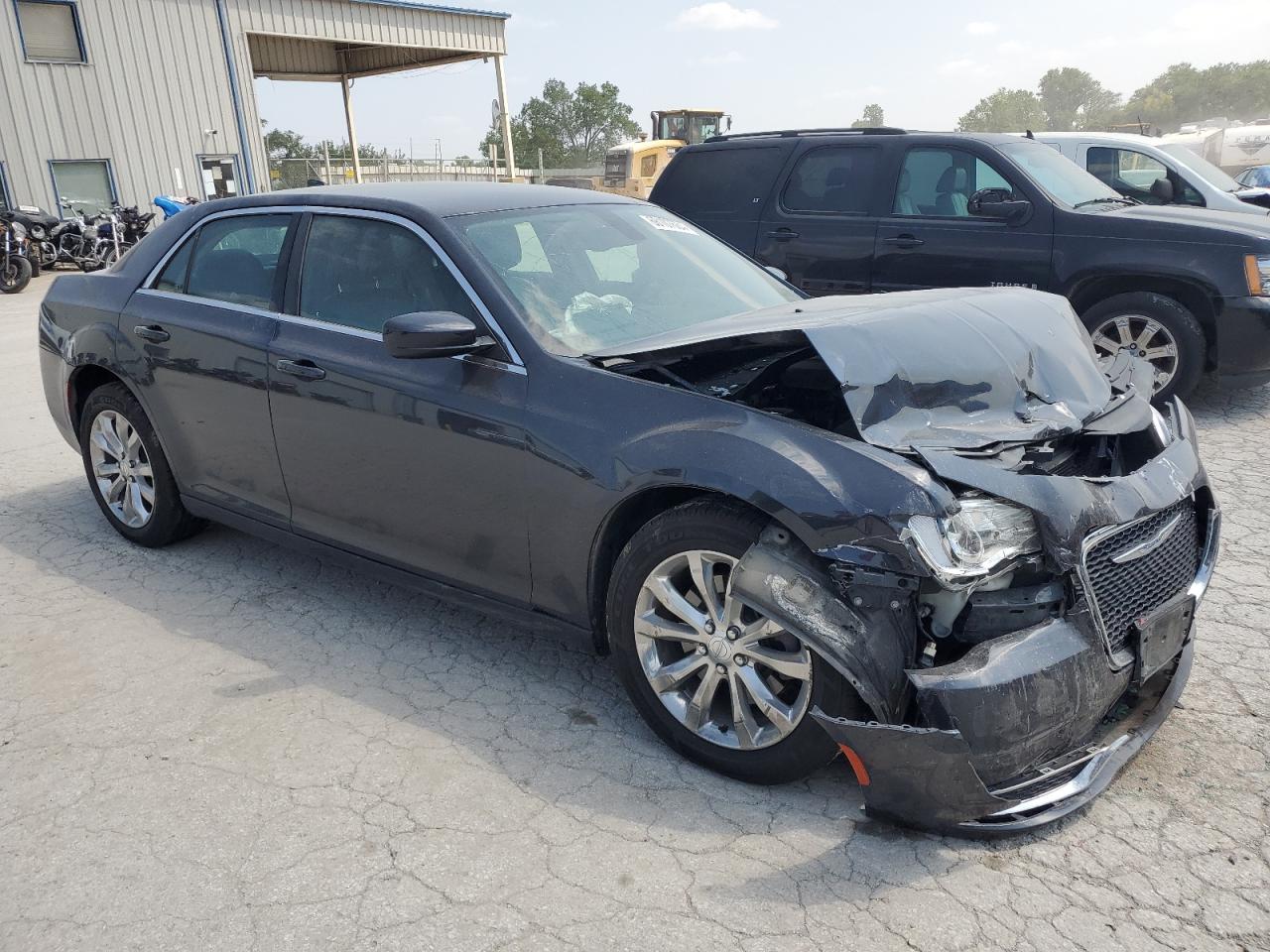 Lot #2812017931 2017 CHRYSLER 300 LIMITE