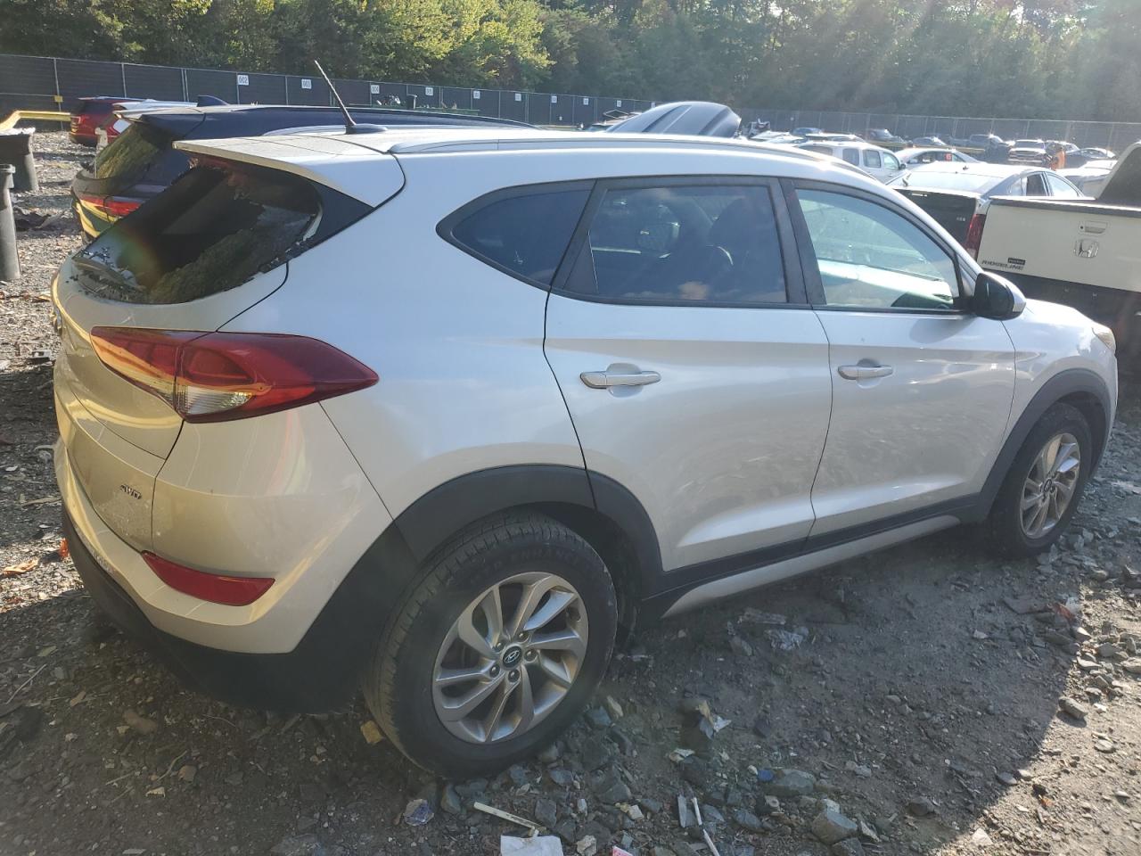 Lot #2823861044 2017 HYUNDAI TUCSON LIM