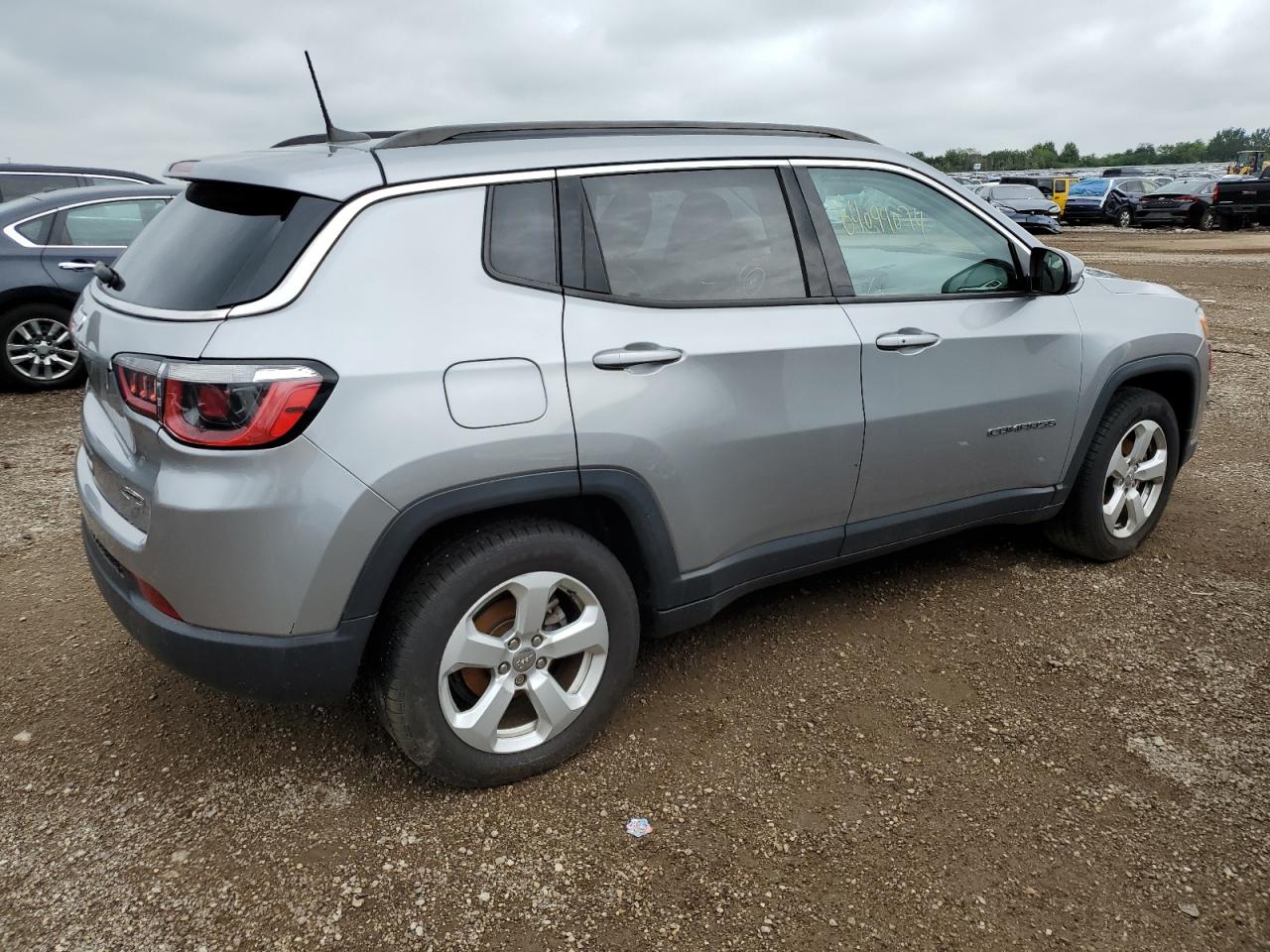 Lot #2879072958 2018 JEEP COMPASS LA