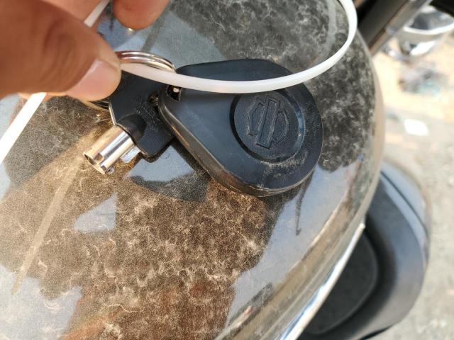 2020 HARLEY-DAVIDSON FLHTCUTG - 1HD1MAF10LB858249