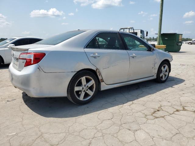 VIN 4T1BF1FK5EU360804 2014 Toyota Camry, L no.3