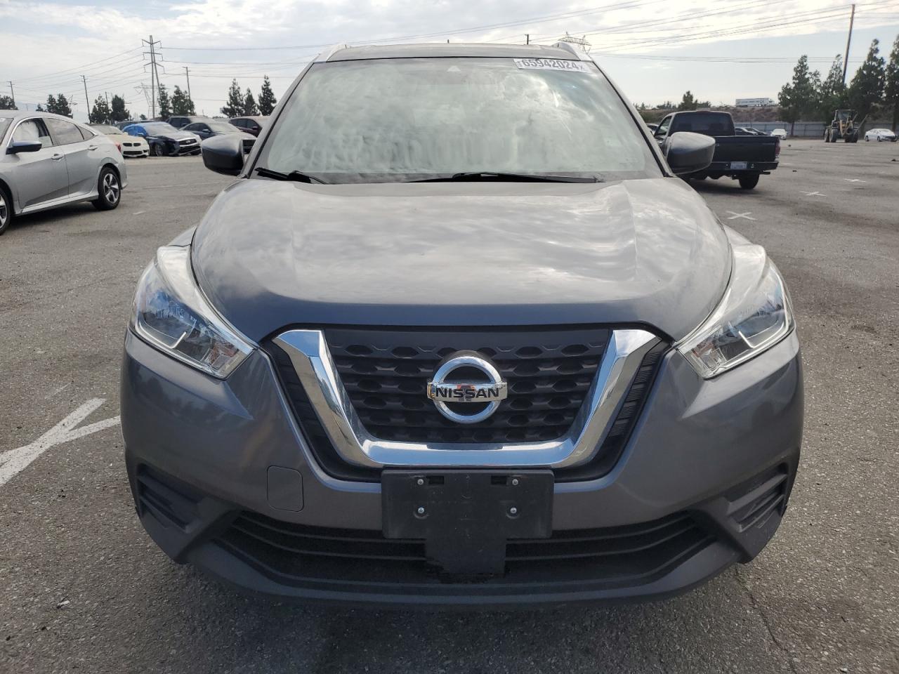 Lot #2979598566 2020 NISSAN KICKS SV