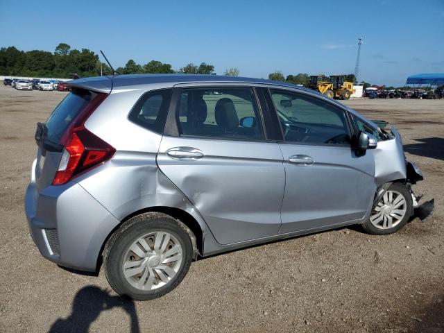 VIN 3HGGK5H51HM714056 2017 Honda Fit, LX no.3