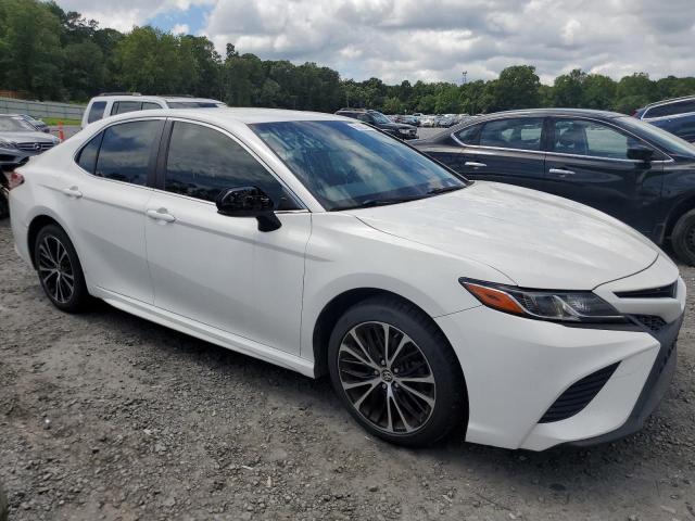 VIN JTNB11HK1J3008976 2018 Toyota Camry, L no.4