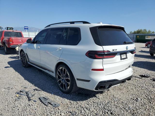 VIN 5UX23EM03R9T36174 2024 BMW X7 no.2