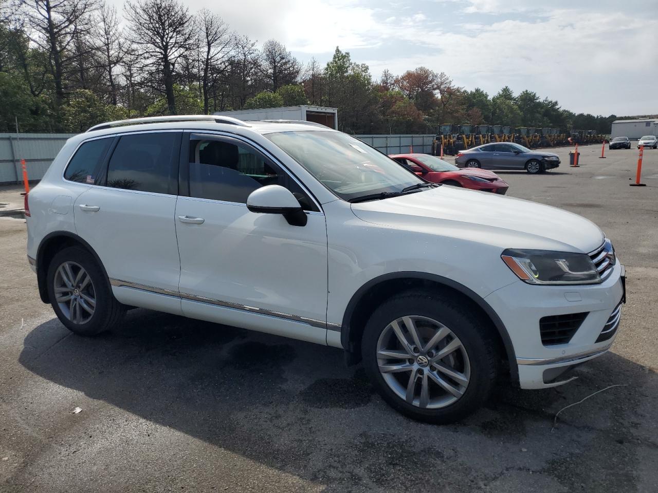 Lot #2988350784 2016 VOLKSWAGEN TOUAREG TD