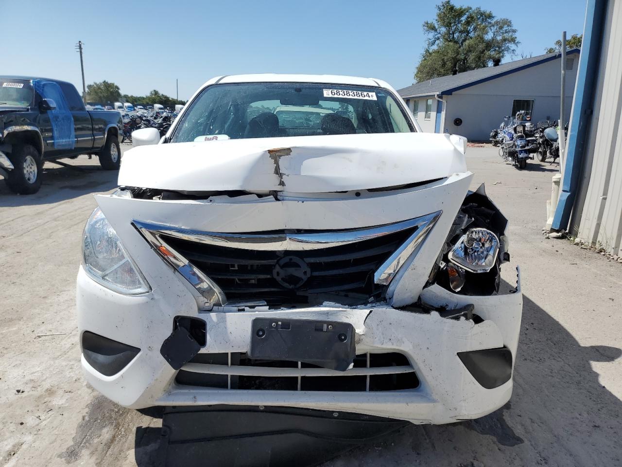 Lot #2845813857 2019 NISSAN VERSA S