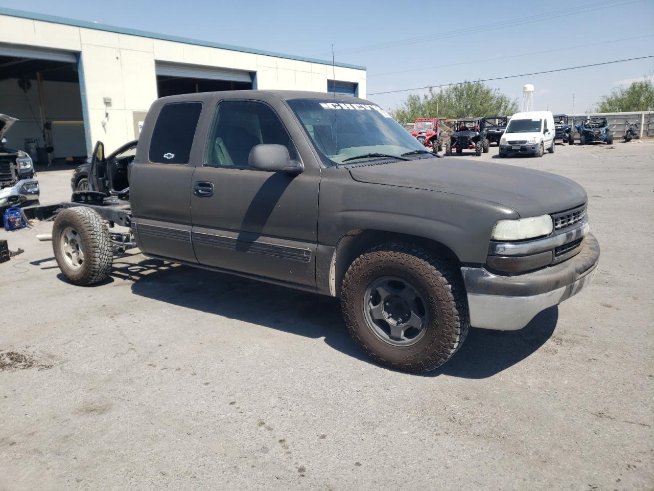 Lot #2749102719 2002 CHEVROLET SILVERADO